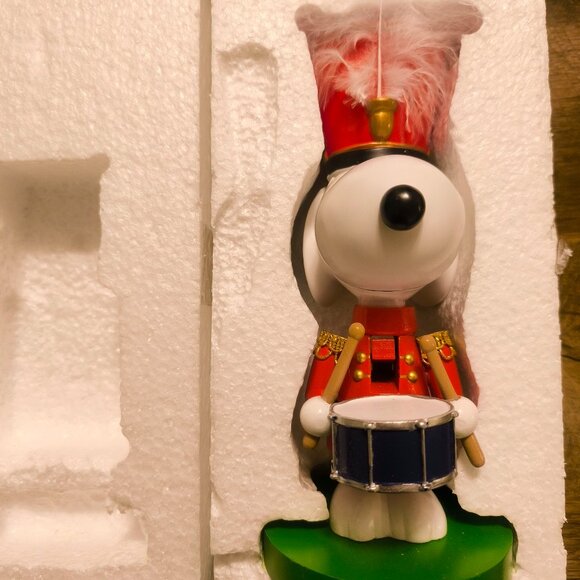 Peanuts Snoopy the Drummer Nutcracker Wooden Christmas Decor 10 In. Kurt's Adler - Picture 6 of 7